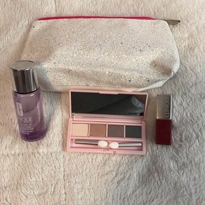 Clinique makeup set